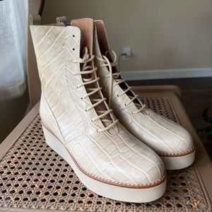 Anthropology platform boots made in Spain